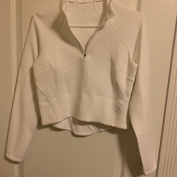 Lulu crop top sweater - Picture 1 of 2